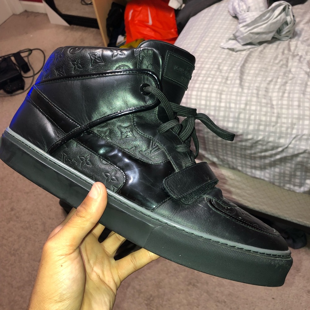 Louis Vuitton leather tower men’s